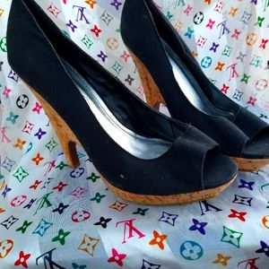 Women's black heels